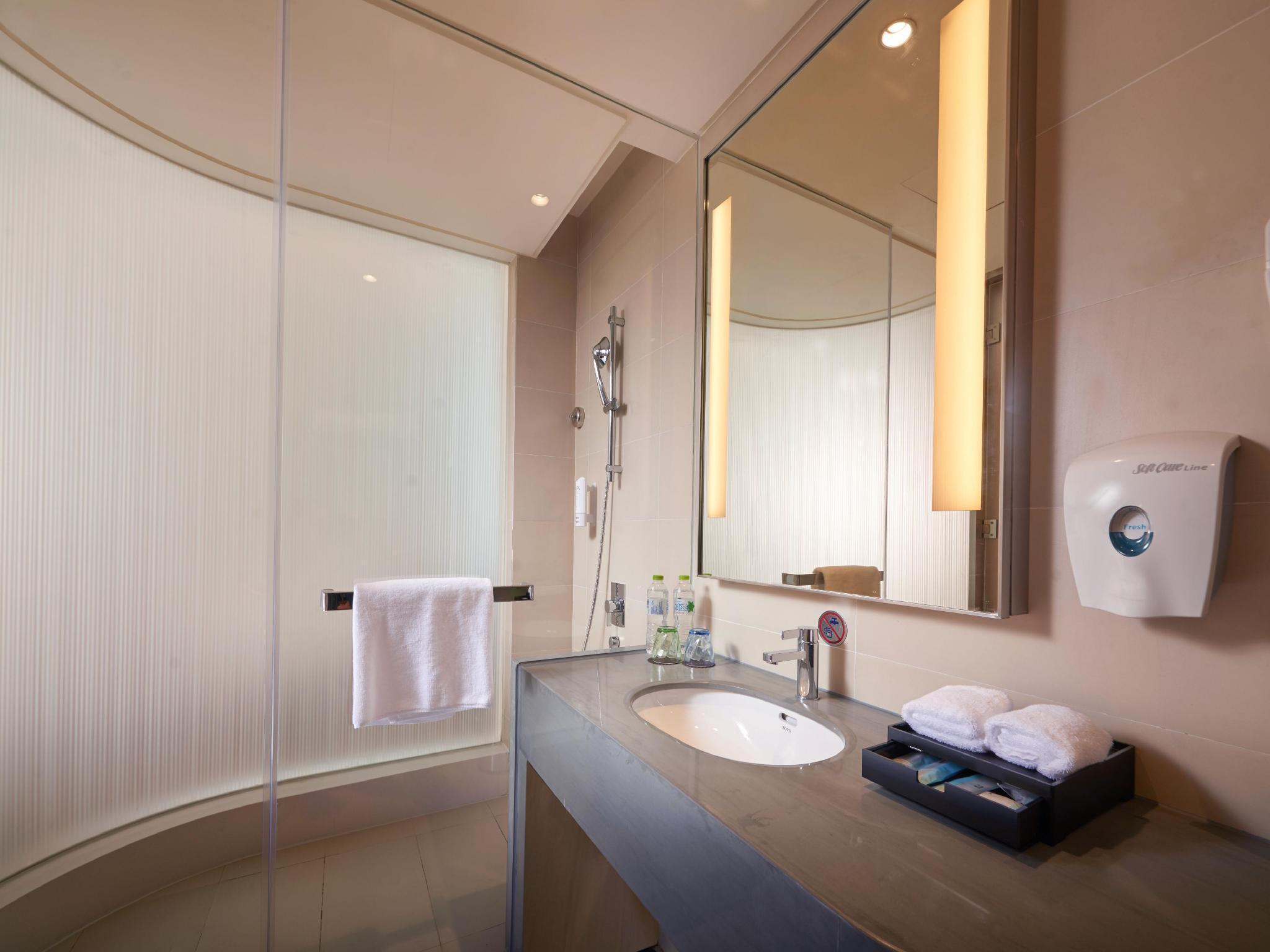 Holiday Inn Express Chengdu Huanhuaxi By Ihg-Near Jinsha Site Musem,Near Wuhou Temple Museum,Welcome Drinks,Free Gym,Free Self-Service Laundry Exterior foto