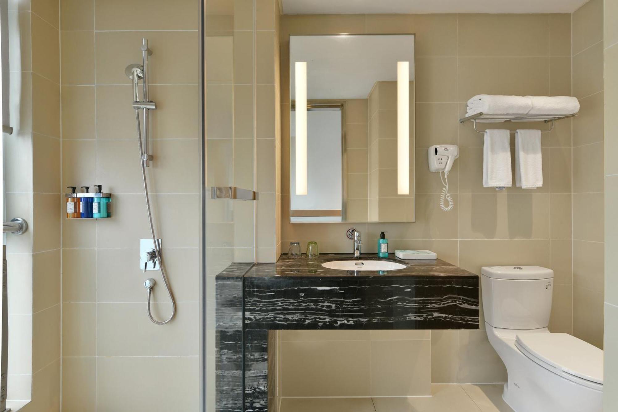 Holiday Inn Express Chengdu Huanhuaxi By Ihg-Near Jinsha Site Musem,Near Wuhou Temple Museum,Welcome Drinks,Free Gym,Free Self-Service Laundry Exterior foto