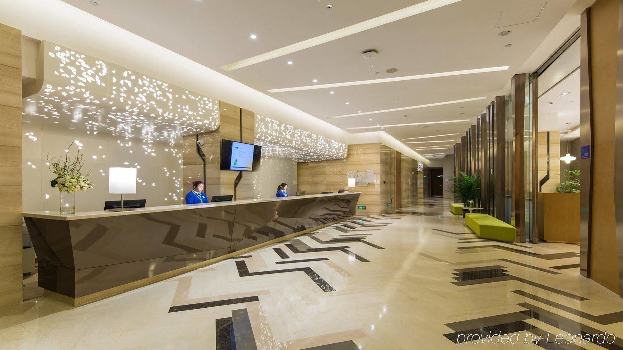 Holiday Inn Express Chengdu Huanhuaxi By Ihg-Near Jinsha Site Musem,Near Wuhou Temple Museum,Welcome Drinks,Free Gym,Free Self-Service Laundry Exterior foto